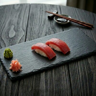 Nigiri tonijn — Yuko Sushi Antwerpen