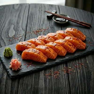 Pikant sashimi (12 st.) — Yuko Sushi Антверпен