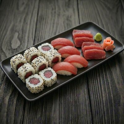 Tonijn combo (16 st.) — Yuko Sushi أنتويرب